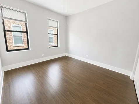 1044 West 18th Street Chicago IL 60608