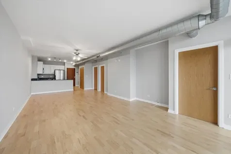 1610 West Fullerton Avenue Chicago IL 60614