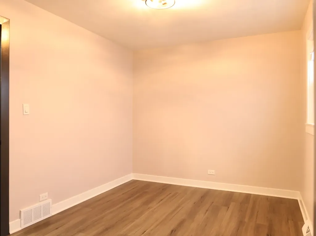 2115 West 68th Place Chicago IL 60636