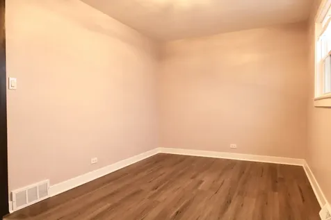 2115 West 68th Place Chicago IL 60636