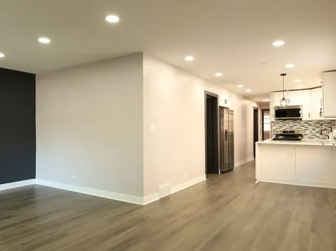 2115 West 68th Place Chicago IL 60636