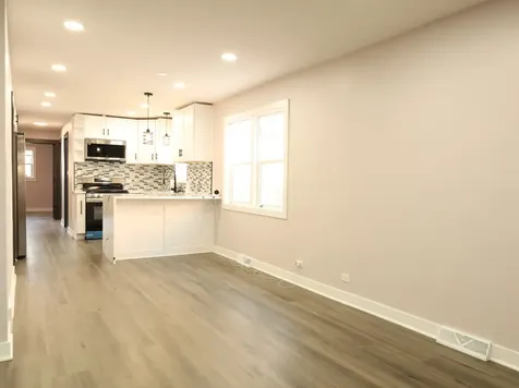 2115 West 68th Place Chicago IL 60636