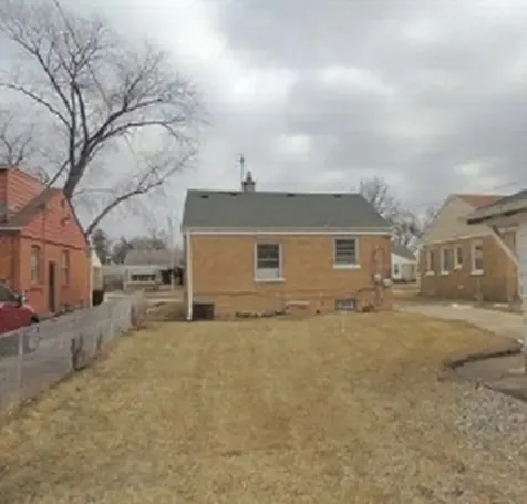 520 48TH Avenue Bellwood IL 60104