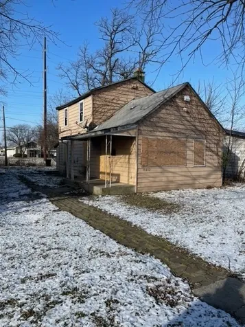 15032 Winchester Avenue Harvey IL 60426