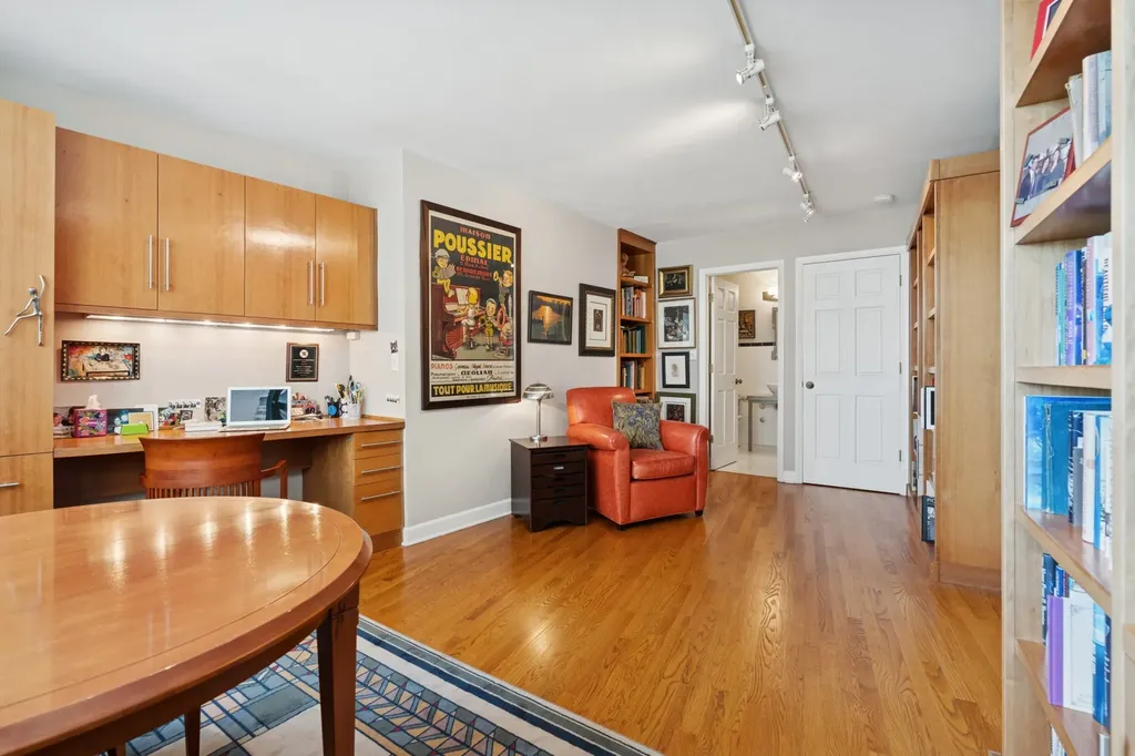 1150 North Lake Shore Drive Chicago IL 60611