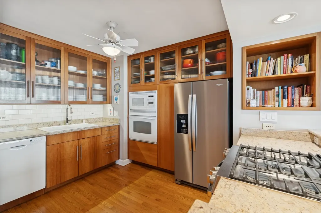 1150 North Lake Shore Drive Chicago IL 60611