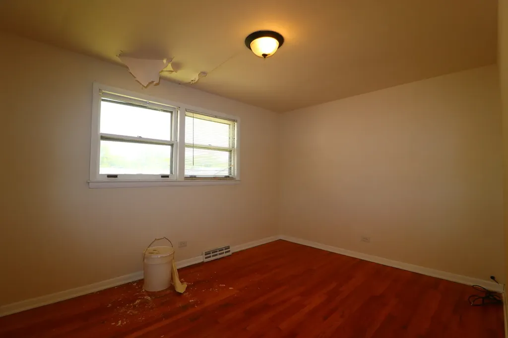 6745 South Bell Avenue Chicago IL 60636