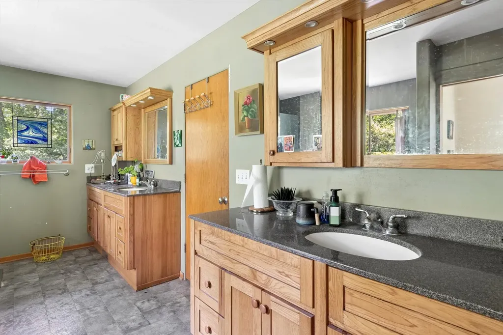 40w109 Wildwood Drive Aurora IL 60506