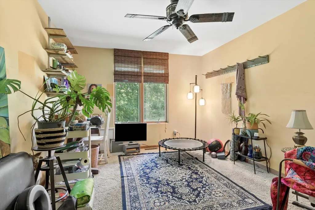 40w109 Wildwood Drive Aurora IL 60506