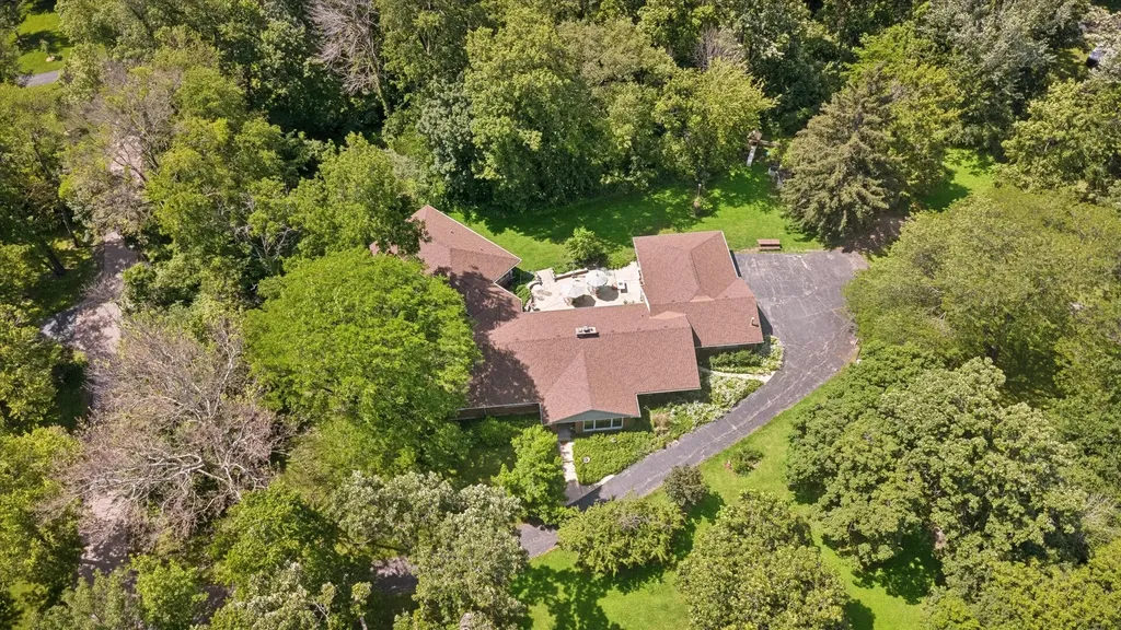40w109 Wildwood Drive Aurora IL 60506