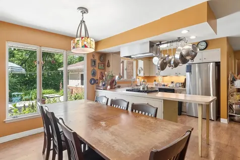 40w109 Wildwood Drive Aurora IL 60506