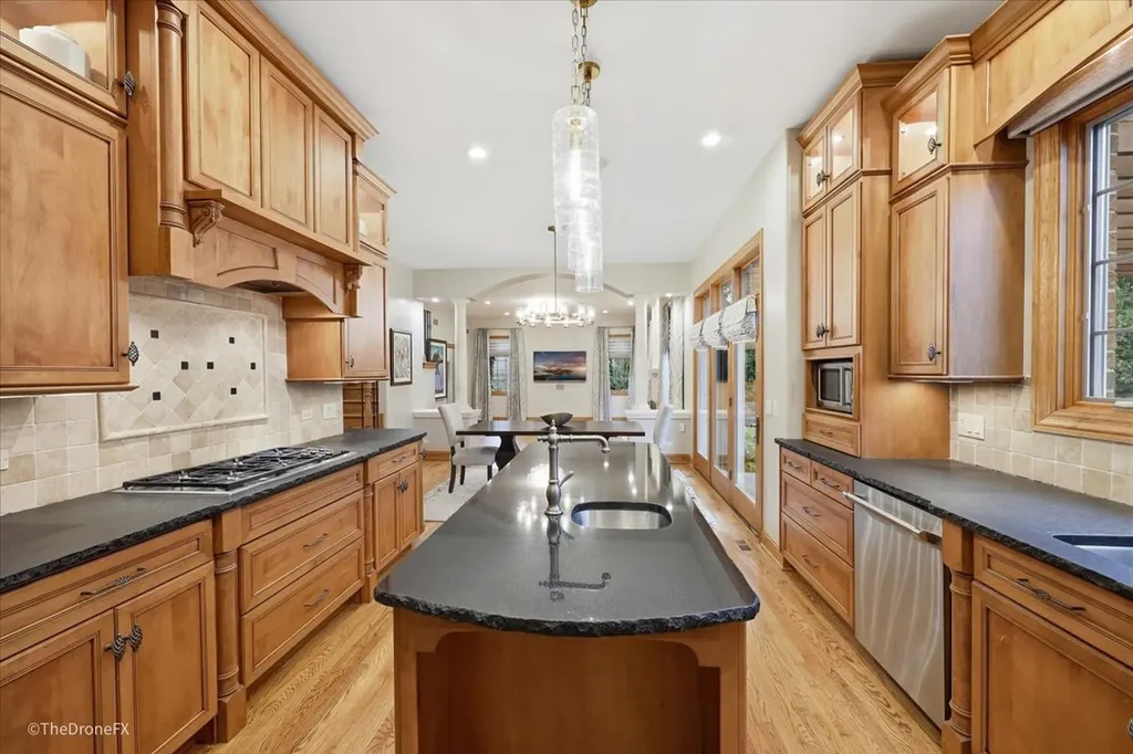 540 North Columbine Avenue Lombard IL 60148