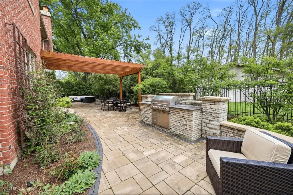 540 North Columbine Avenue Lombard IL 60148