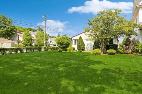 4701 Lawn Avenue Western Springs IL 60558