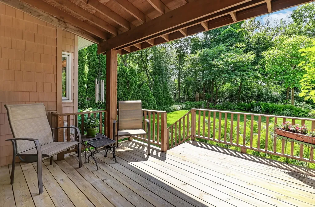 2 South Stough Street Hinsdale IL 60521
