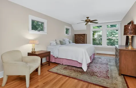 2 South Stough Street Hinsdale IL 60521