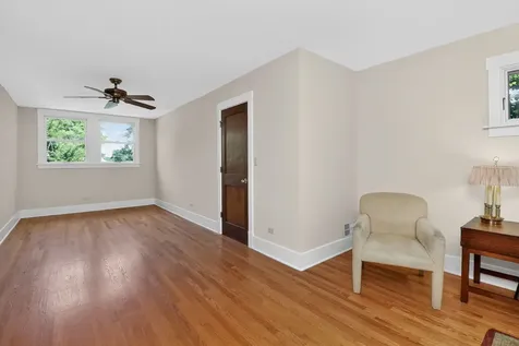 2 South Stough Street Hinsdale IL 60521