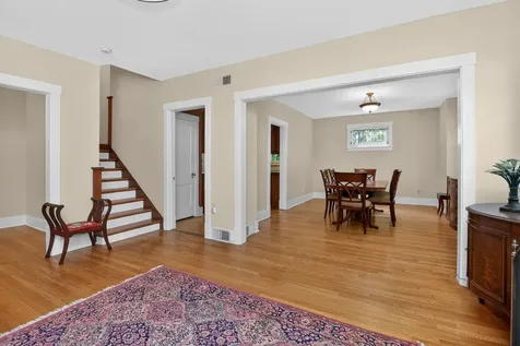 2 South Stough Street Hinsdale IL 60521