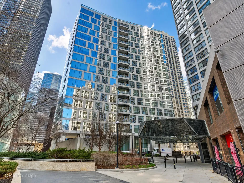 403 North Wabash Avenue Chicago IL 60611