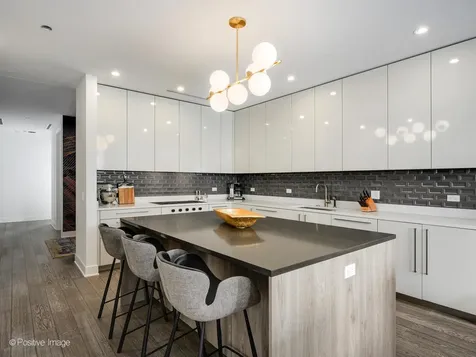 403 North Wabash Avenue Chicago IL 60611