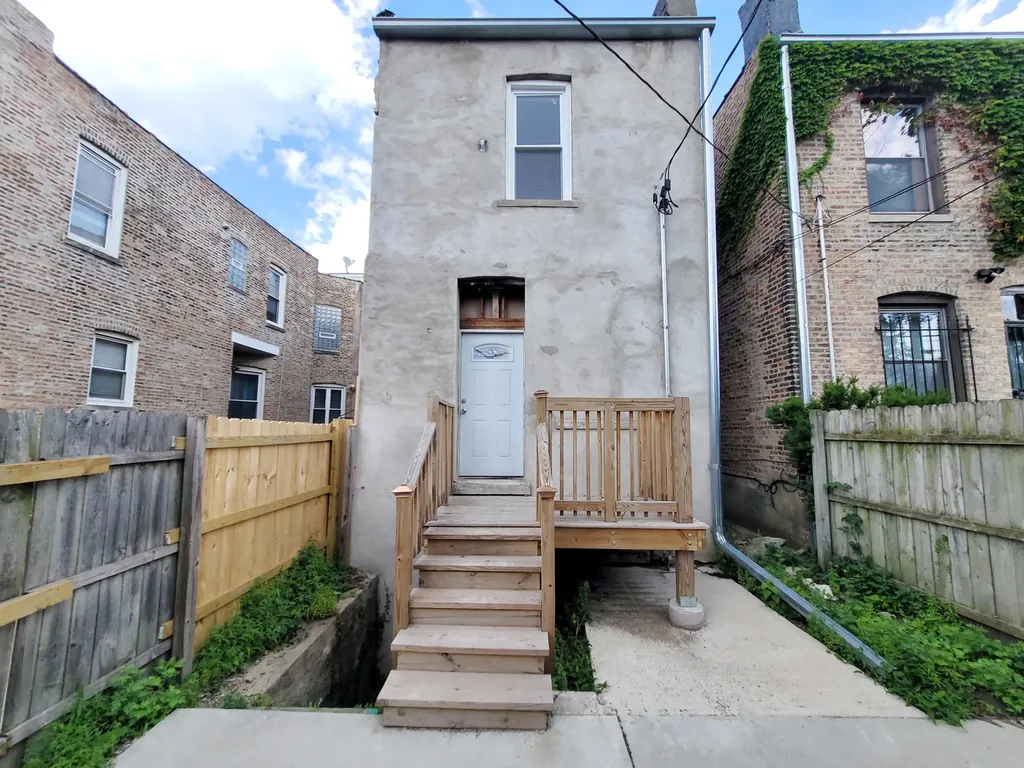 6442 South Ingleside Avenue Chicago IL 60637