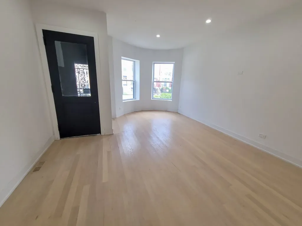 6442 South Ingleside Avenue Chicago IL 60637
