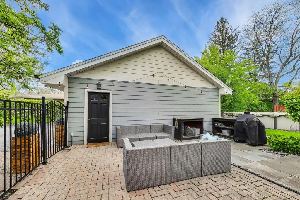 609 63RD Street Downers Grove IL 60516