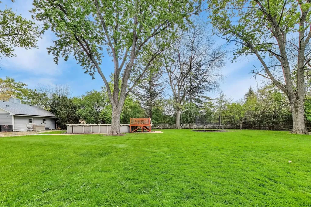 609 63RD Street Downers Grove IL 60516