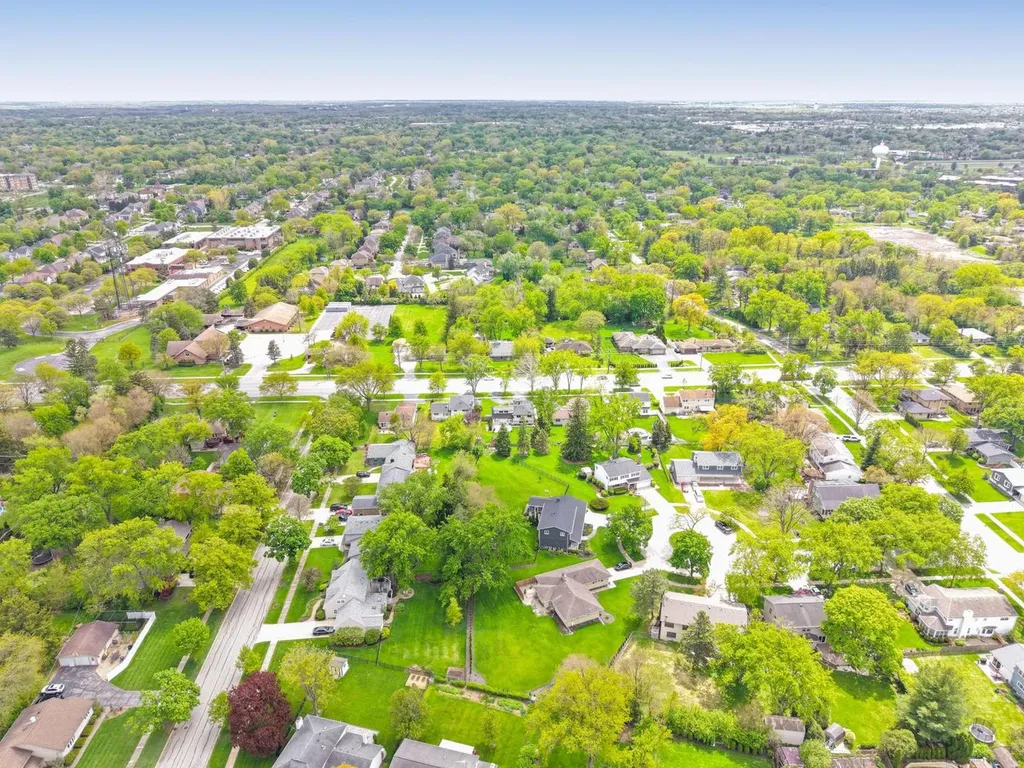 609 63RD Street Downers Grove IL 60516