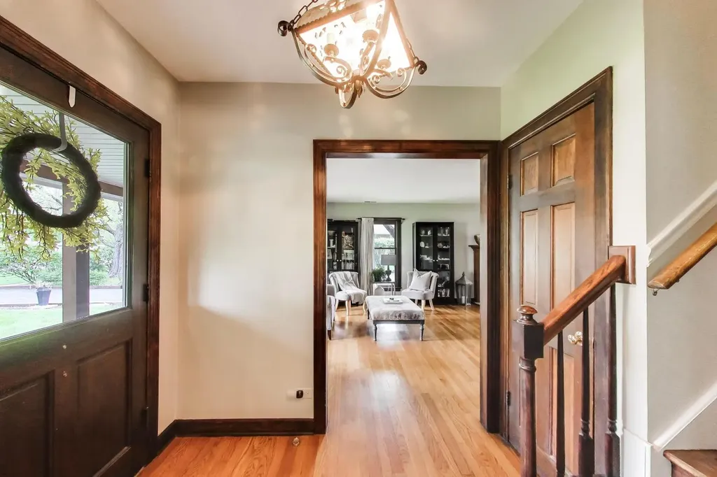 609 63RD Street Downers Grove IL 60516