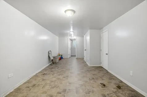 2042 Gideon Avenue Zion IL 60099