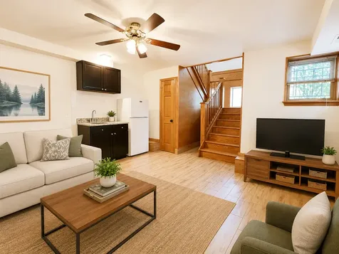 1535 West Addison Street Chicago IL 60613