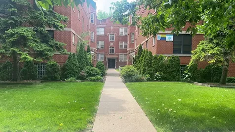 3932 North Keeler Avenue Chicago IL 60641