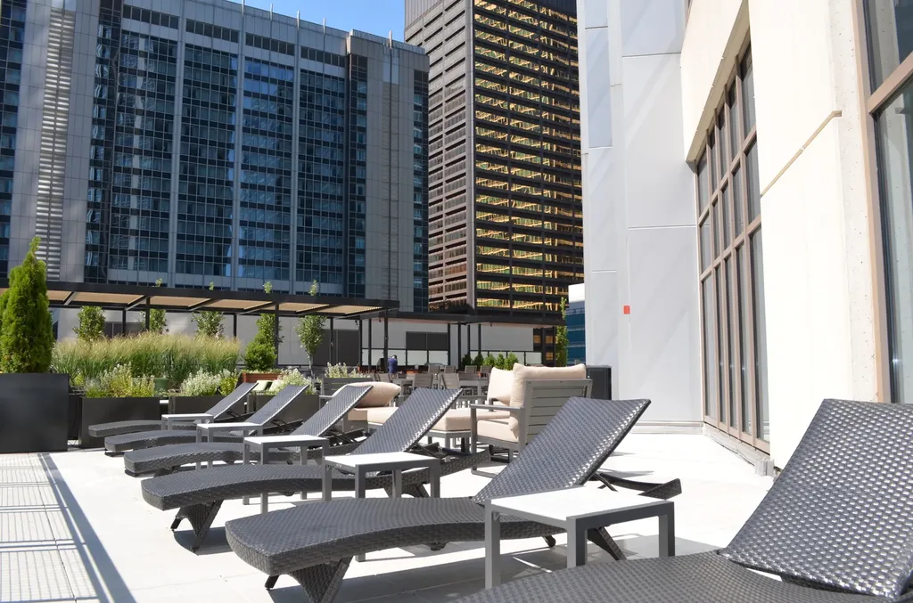 512 North Mcclurg Court Chicago IL 60611
