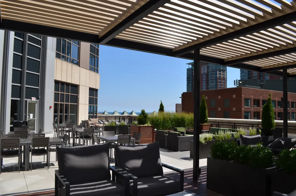 512 North Mcclurg Court Chicago IL 60611
