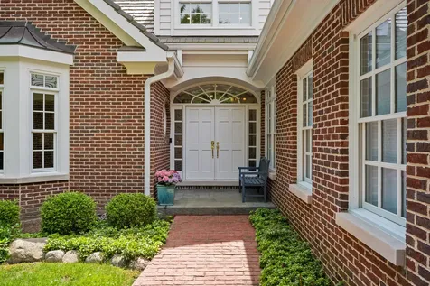 861 Gloucester Crossing Lake Forest IL 60045