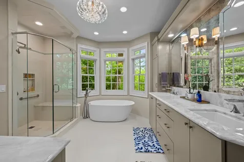 861 Gloucester Crossing Lake Forest IL 60045