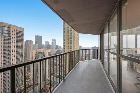 10 East Ontario Street Chicago IL 60611