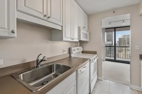10 East Ontario Street Chicago IL 60611