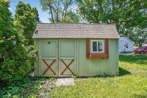 6835 177TH Street Tinley Park IL 60477