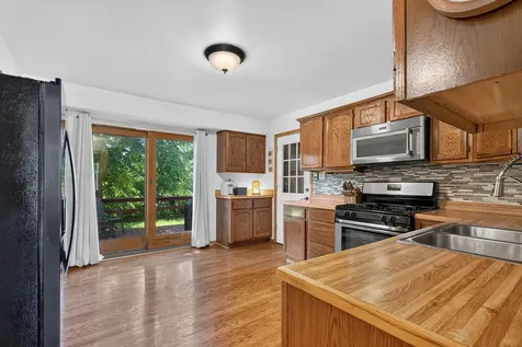 6835 177TH Street Tinley Park IL 60477