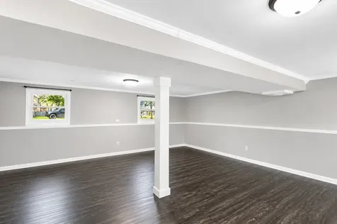 419 Deerpath Drive Lindenhurst IL 60046