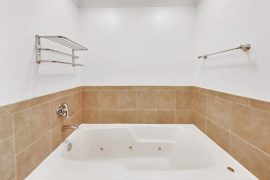 125 East 13th Street Chicago IL 60605
