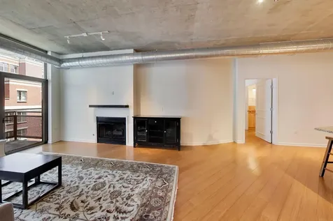 125 East 13th Street Chicago IL 60605