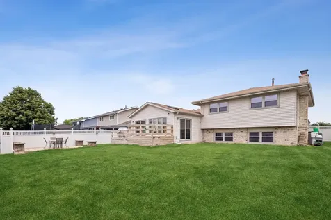 17218 Shetland Drive Tinley Park IL 60487