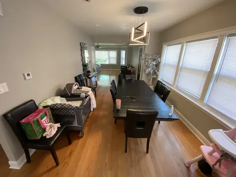8136 South Luella Avenue Chicago IL 60617