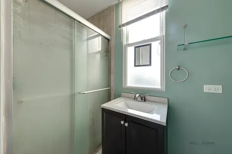 4716 West Hutchinson Street Chicago IL 60641
