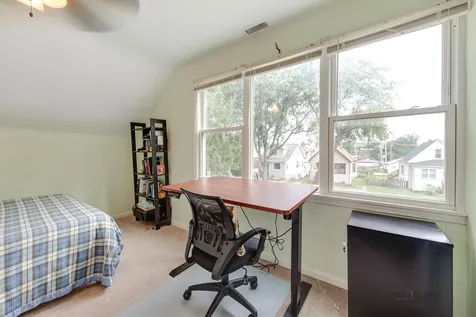 4716 West Hutchinson Street Chicago IL 60641