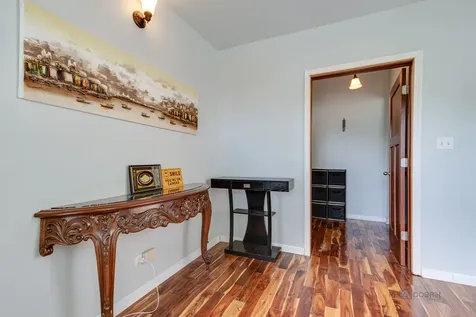 4716 West Hutchinson Street Chicago IL 60641