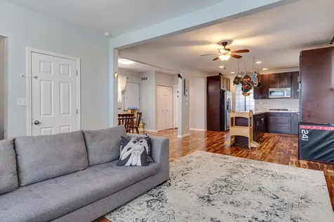 4716 West Hutchinson Street Chicago IL 60641